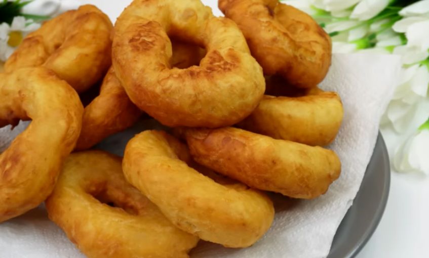 Как сделать пышки на кефире: простой рецепт, который порадует каждого