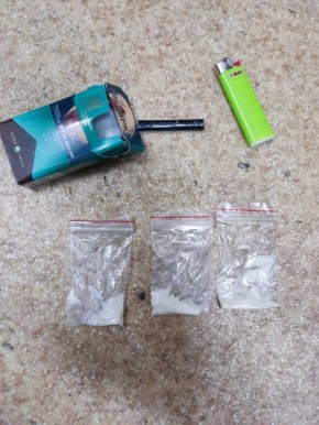     28 ,     
