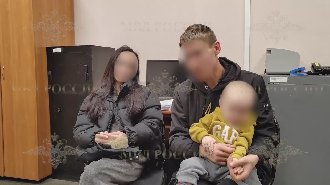 Семья, которая на видео якобы набивала ребёнку тату, живёт в приемлемых условиях на съёмной квартире в Чебоксарах