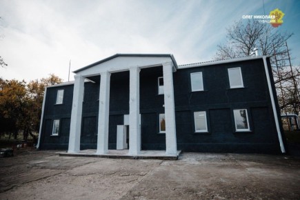 Олег Николаев проверил темпы капремонта домов культуры в Бердянском округе