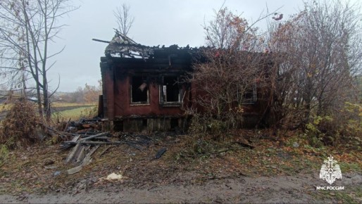 #Сводка_МЧС_Чувашии. За дежурные сутки в республике произошли 3 пожара: 29 октября, около 21.00 час., от огня пострадал нежилой дом в деревне Черепаново Красночетайского округа