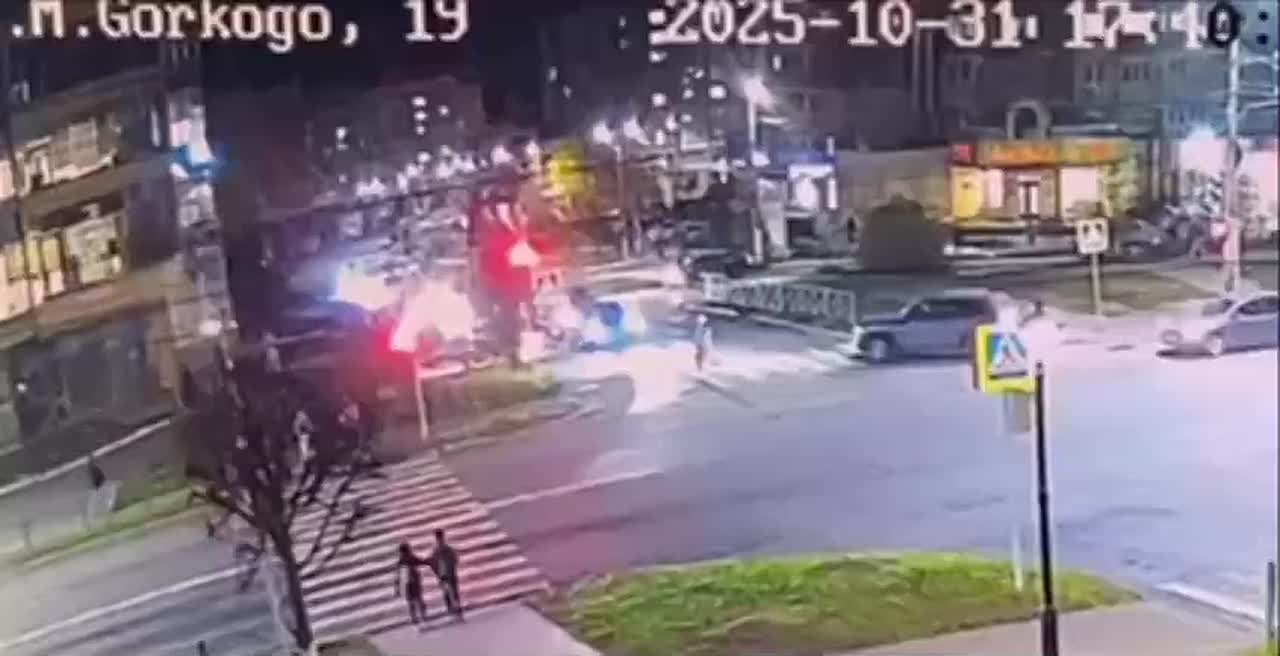 В Чебоксарах подросток попал под колеса автомобиля