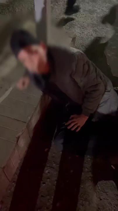 Госавтоинспекция Чебоксар обращается ко всем жителям города: если вы стали свидетелями того, как нетрезвый водитель садится за руль и начинает движение, сообщите об этом в дежурную часть по телефону 102