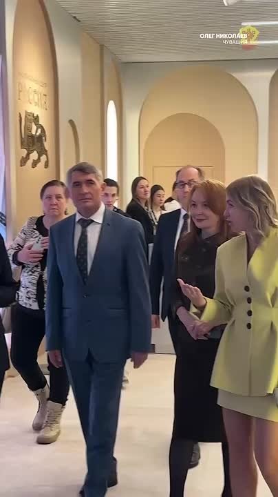 Олег Николаев прибыл в Национальный центр «Россия»