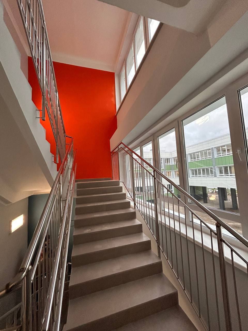 Близится к завершению капитальный ремонт в чебоксарской гимназии №4 Близится к завершению капитальный ремонт в чебоксарской гимназии №4