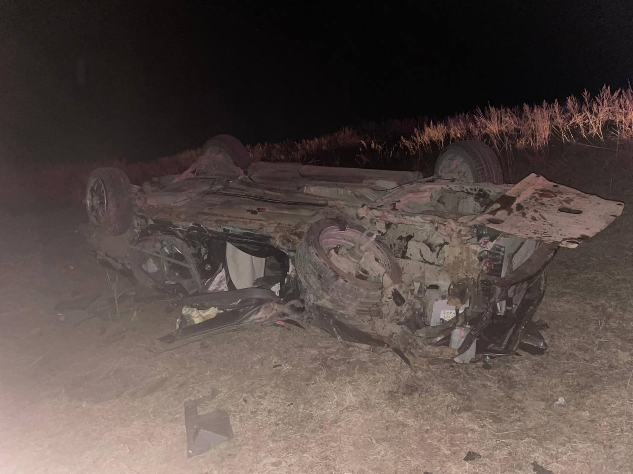 День рождения ребенка обернулся трагедией, виновником которой стал один из участников праздника, севший за руль в пьяном виде и посадивший в легковую автомашину 5 пассажиров День рождения ребенка обернулся трагедией, виновником которой стал один из участников праздника, севший за руль в пьяном виде и посадивший в легковую автомашину 5 пассажиров