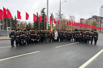 Леонид Черкесов: В рамках партийного проекта «Единой России» «Историческая память» в Самаре состоялось одно из самых масштабных патриотических событий Приволжского федерального округа и всей России - 15-й Парад Памяти