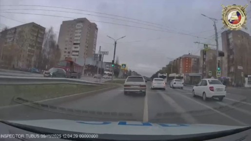 В Чебоксарах автолюбитель на «четырнадцатой» устроил опасный побег от ДПС, но закончил его на срецстоянке