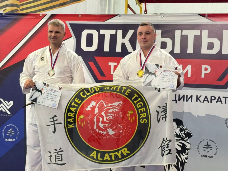 И снова наш Чувашский инспектор ДПС на самой высокой ступени пьедестала