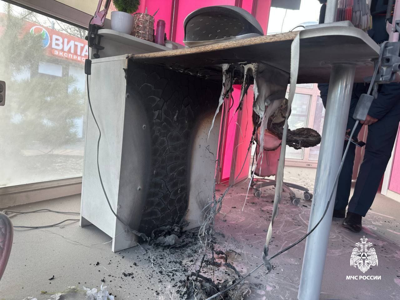 #Сводка_МЧС_Чувашии. За минувшие сутки зарегистрирован 1 пожар - в Новочебоксарске Около полудня 11 ноября произошел пожар в салоне красоты на улице Винокурова #Сводка_МЧС_Чувашии. За минувшие сутки зарегистрирован 1 пожар - в Новочебоксарске Около полудня 11 ноября произошел пожар в салоне красоты на улице Винокурова