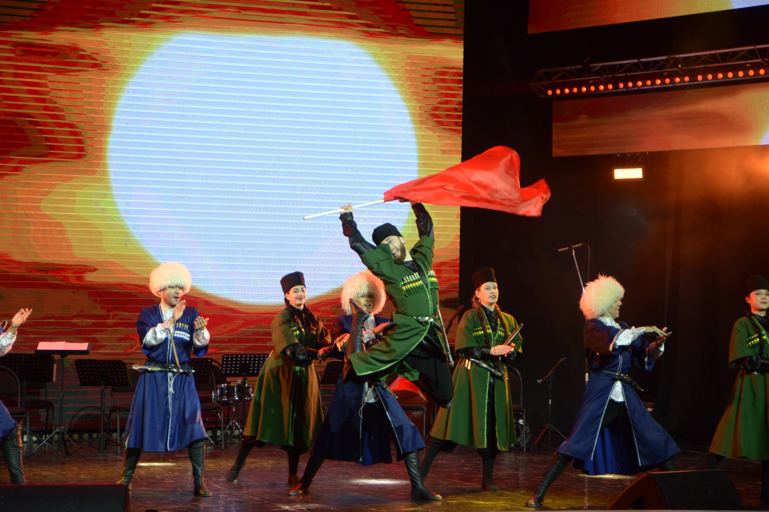 Леонид Черкесов: Россия — это уникальная страна, чья сила всегда заключалась не только в просторах, но и в единстве народов, населяющих ее Леонид Черкесов: Россия — это уникальная страна, чья сила всегда заключалась не только в просторах, но и в единстве народов, населяющих ее