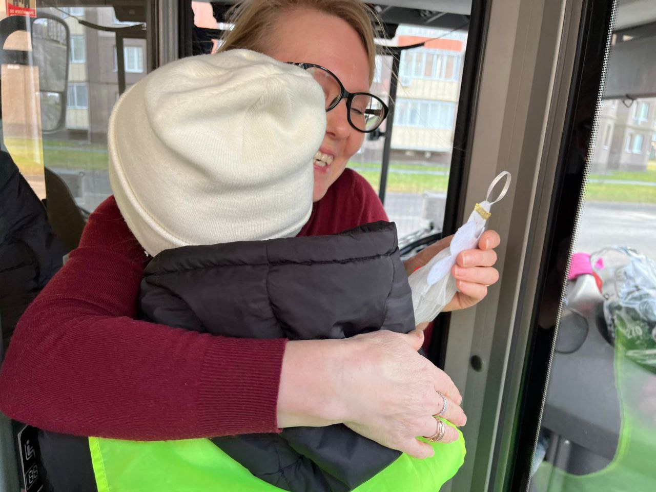 Ангел в дорогу: школьники и Госавтоинспекция напомнили о Правилах дорожного движения Ангел в дорогу: школьники и Госавтоинспекция напомнили о Правилах дорожного движения