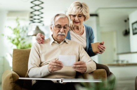 Как пенсионерам увеличить размер пенсии при переезде и наличии иждивенцев