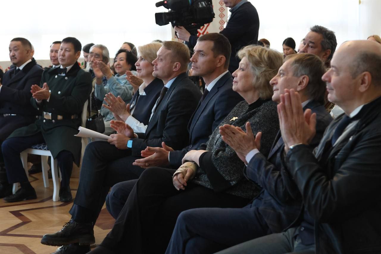 Подведены итоги II Межрегионального фестиваля национальных театров «Чке» имени народной артистки СССР Веры Кузьминой Подведены итоги II Межрегионального фестиваля национальных театров «Чке» имени народной артистки СССР Веры Кузьминой