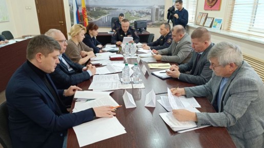 Начальник Госавтоинспекции Чувашии Владимир Романов провёл внеочередное заседание межведомственной рабочей группы по организации и безопасности дорожного движения