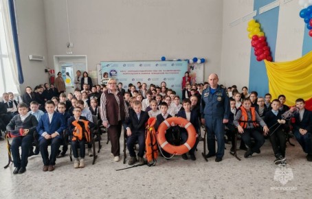 Познавательный урок от сотрудников МЧС России