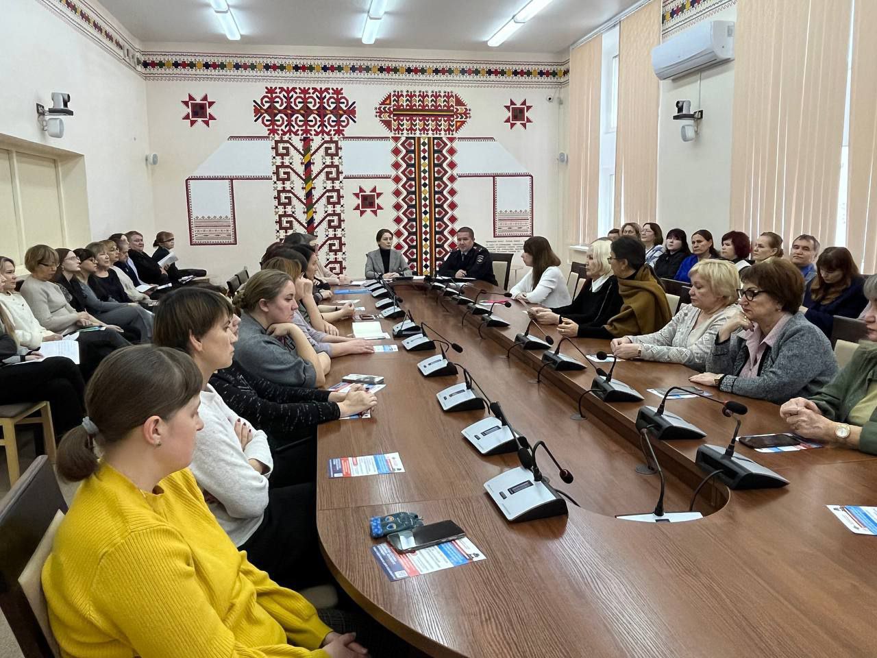 В Чувашском государственном институте культуры и искусств прошел Единый информационный день по безопасности дорожного движения В Чувашском государственном институте культуры и искусств прошел Единый информационный день по безопасности дорожного движения