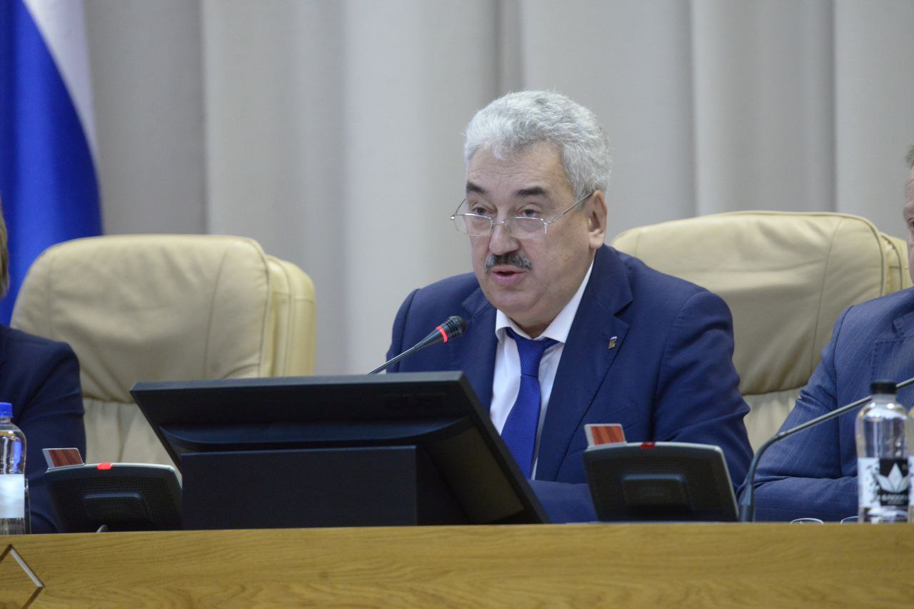 Леонид Черкесов: В первом чтении принят бюджет Чувашской Республики на предстоящие три года