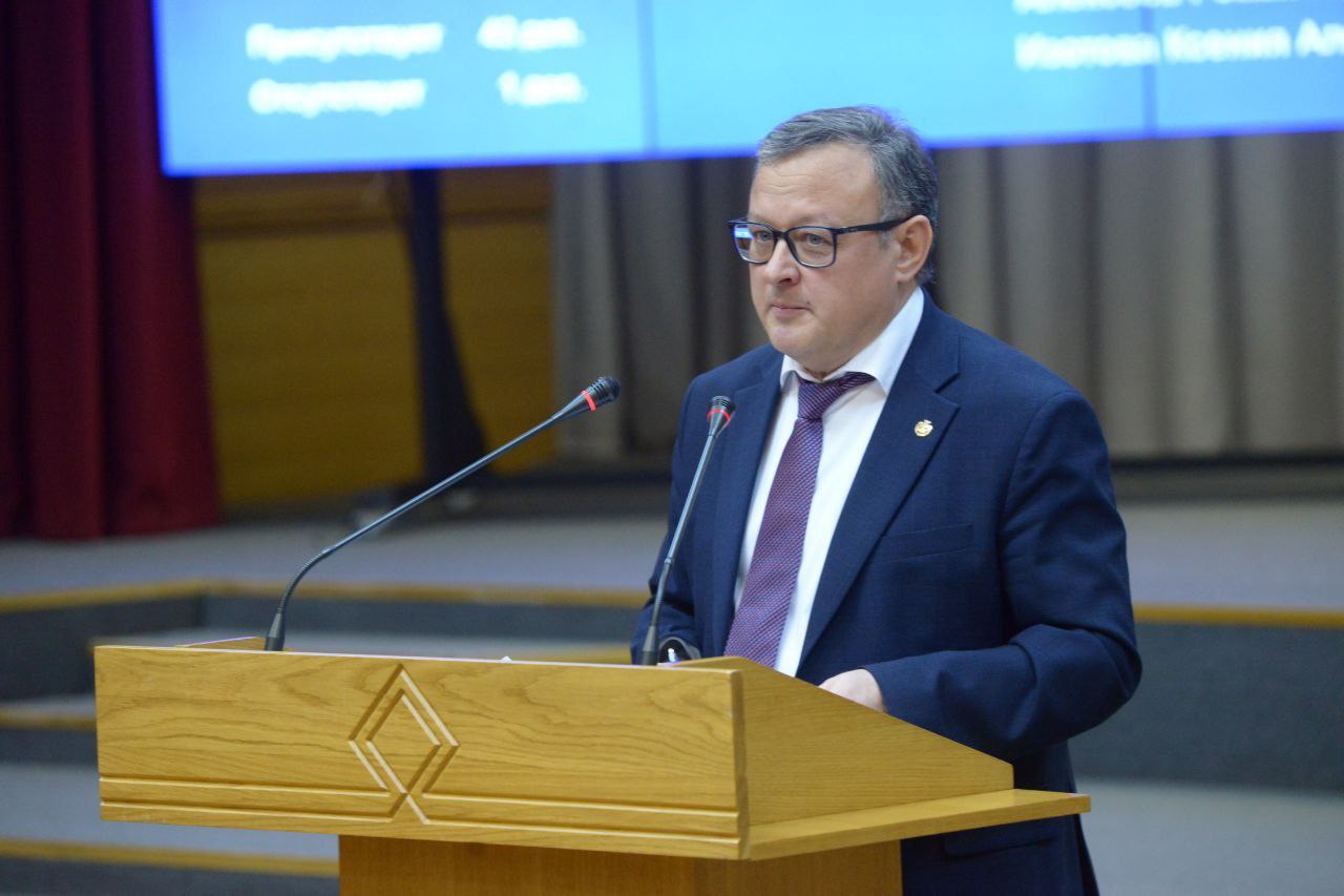 Леонид Черкесов: В первом чтении принят бюджет Чувашской Республики на предстоящие три года Леонид Черкесов: В первом чтении принят бюджет Чувашской Республики на предстоящие три года