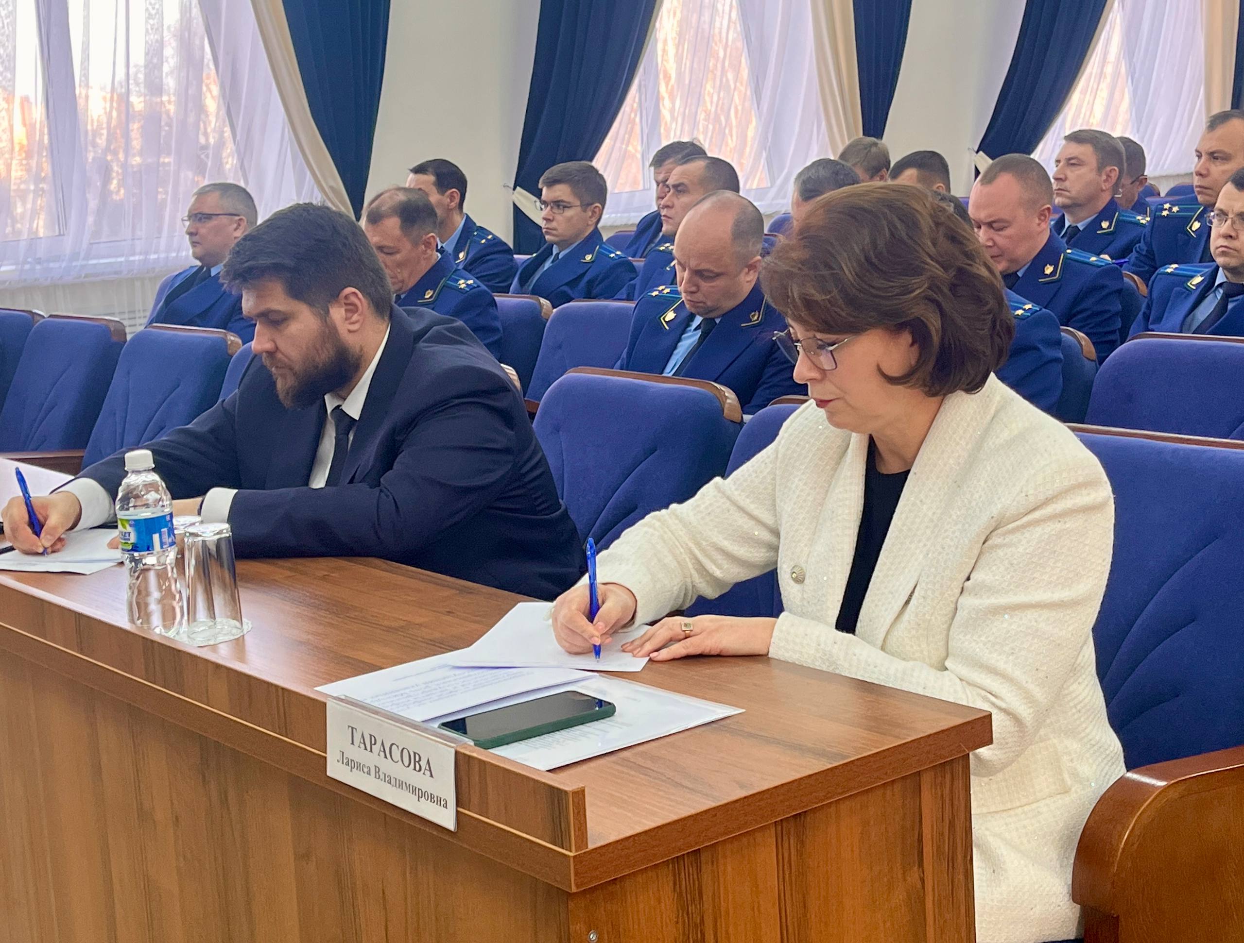 Под председательством прокурора Чувашской Республики Эдуарда Гиматова состоялось расширенное заседание коллегии прокуратуры республики, посвященное состоянию законности в сфере информационных технологий и защиты информации Под председательством прокурора Чувашской Республики Эдуарда Гиматова состоялось расширенное заседание коллегии прокуратуры республики, посвященное состоянию законности в сфере информационных технологий и защиты информации