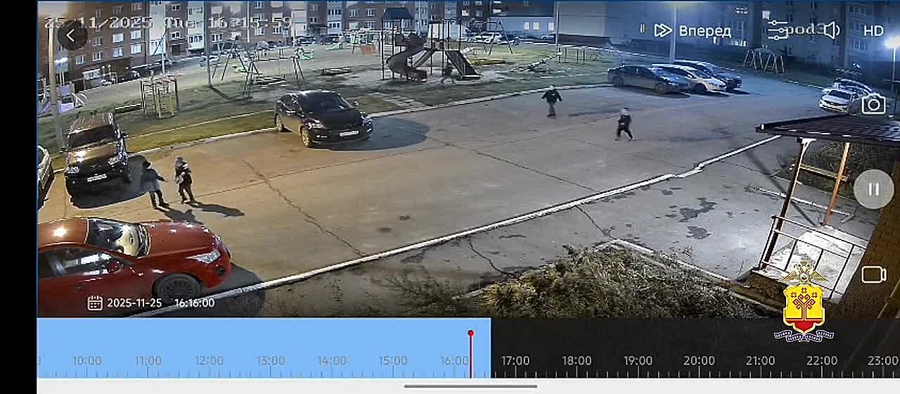 Питбайк сбил ребенка во дворе чувашского поселка, водитель скрылся, сообщило МВД региона