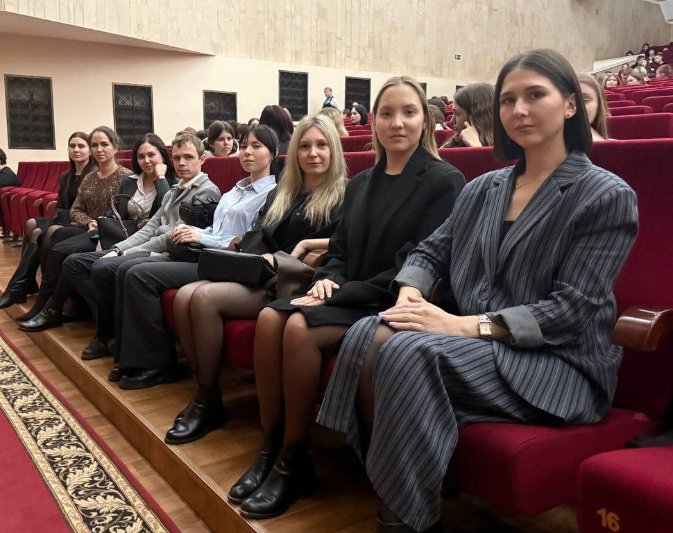 Прокуратура Чувашии на системной основе проводит мероприятия по патриотическому воспитанию молодых сотрудников