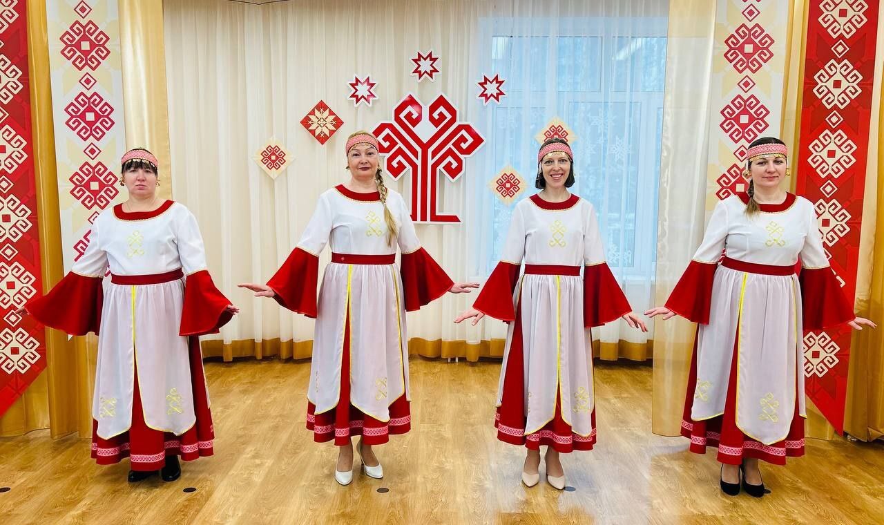 В Чебоксарах проходит Неделя чувашской вышивки! В Чебоксарах проходит Неделя чувашской вышивки!