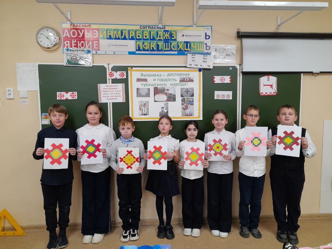 В Чебоксарах проходит Неделя чувашской вышивки! В Чебоксарах проходит Неделя чувашской вышивки!