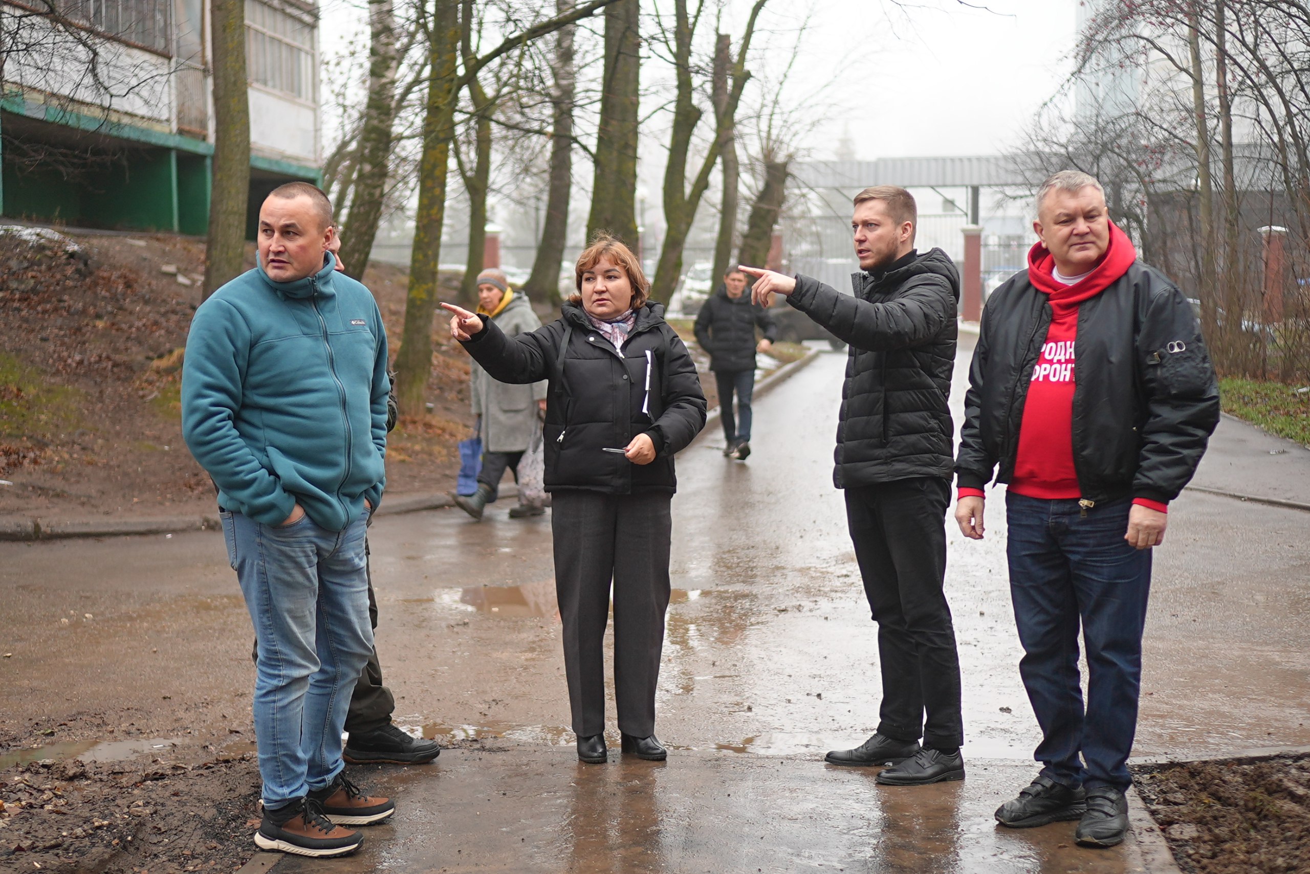 Сегодня в Чебоксарах 13 тротуаров общей площадью почти 4 тыс Сегодня в Чебоксарах 13 тротуаров общей площадью почти 4 тыс