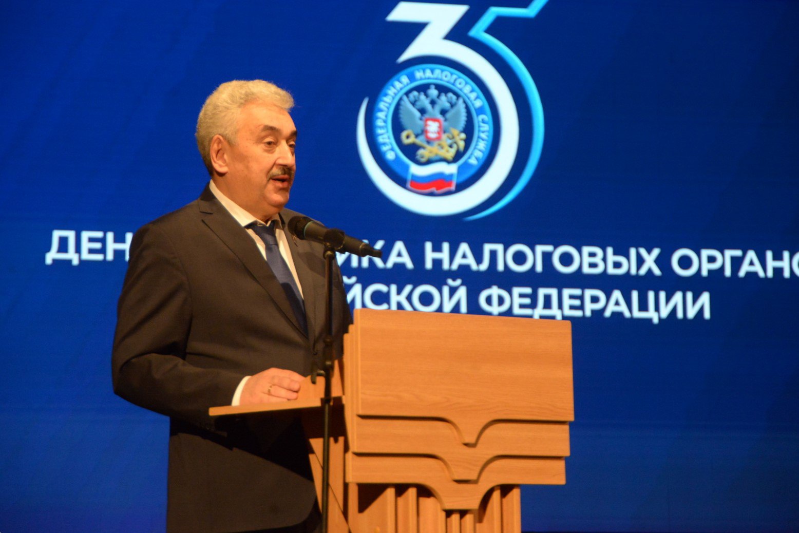 Леонид Черкесов: Налоговая служба отмечает 35-летие Леонид Черкесов: Налоговая служба отмечает 35-летие