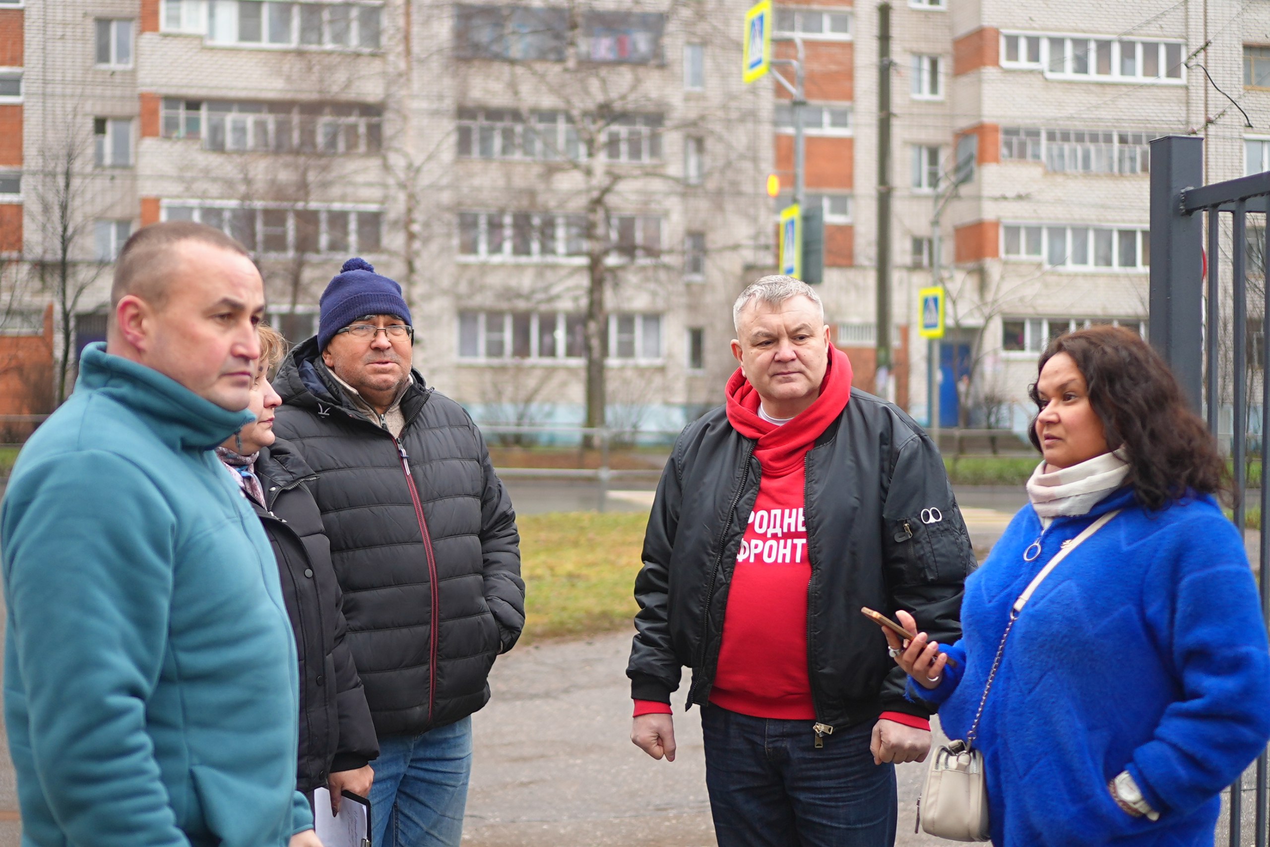 Сегодня в Чебоксарах 13 тротуаров общей площадью почти 4 тыс Сегодня в Чебоксарах 13 тротуаров общей площадью почти 4 тыс