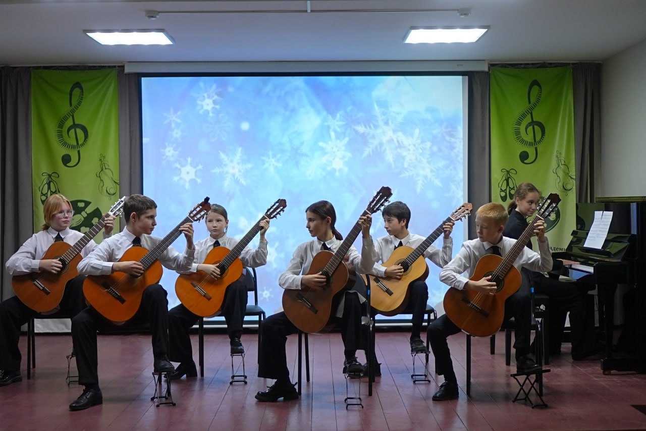 Тёплый концерт для дорогих сердцу мам Тёплый концерт для дорогих сердцу мам