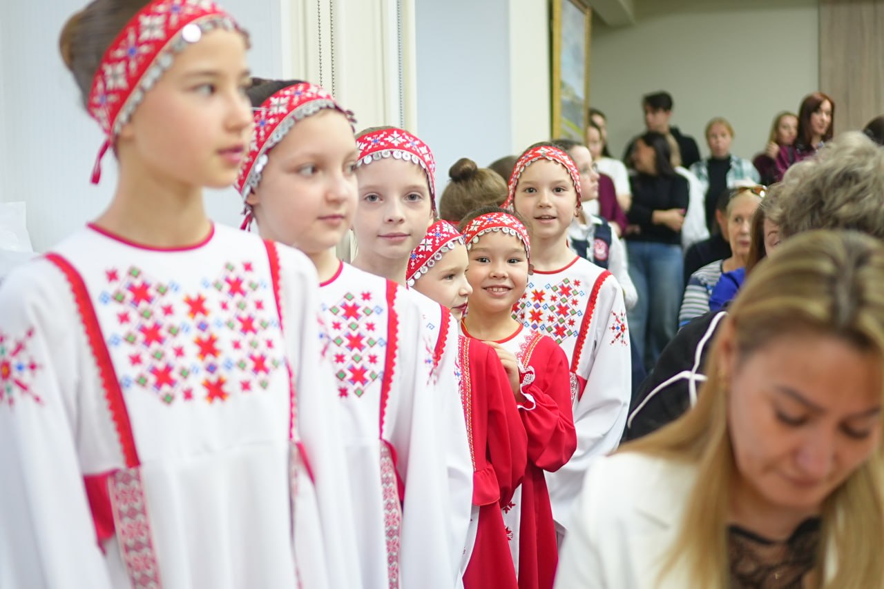 Тёплый концерт для дорогих сердцу мам Тёплый концерт для дорогих сердцу мам