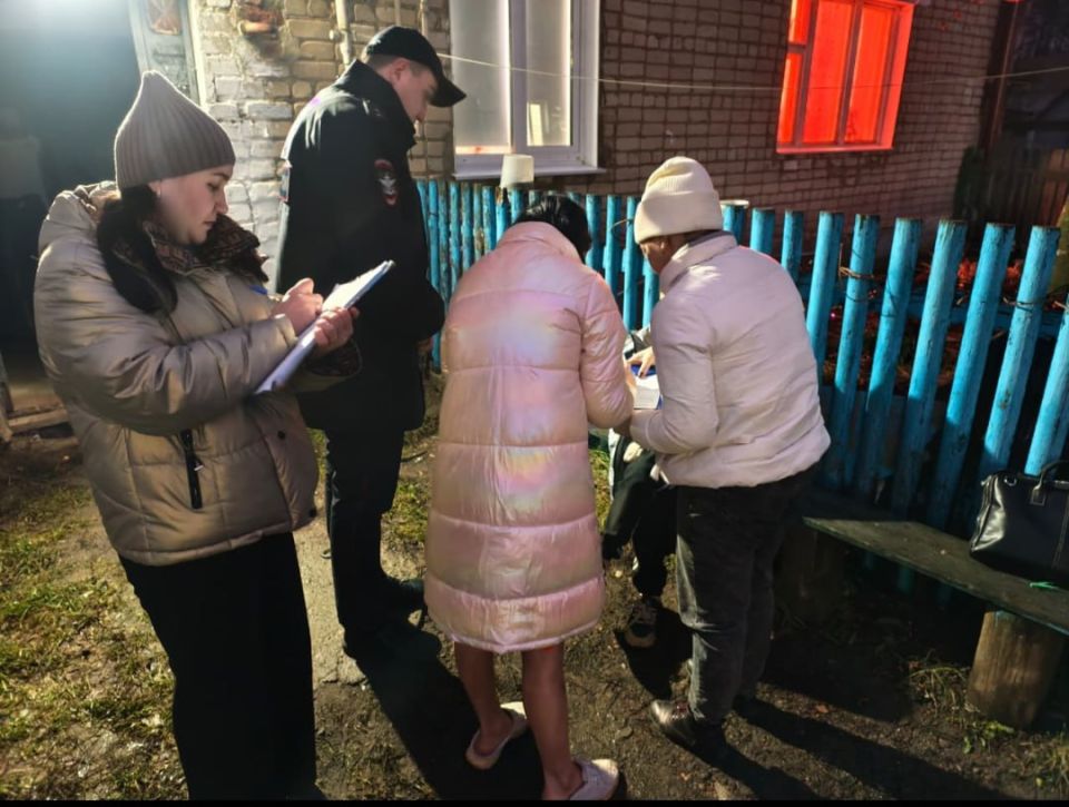 Сотрудники Чувашского ЛО МВД России на транспорте обеспечили безопасность несовершеннолетнего, обнаруженного без сопровождения на железнодорожной станции