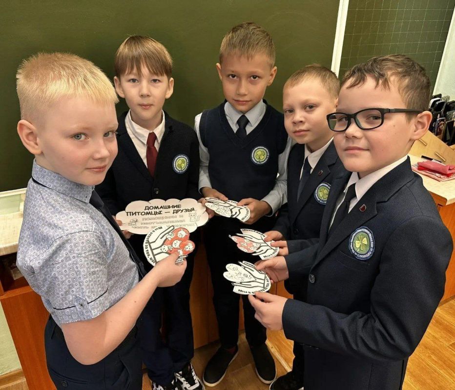 В чебоксарских школах прошли "Разговоры о важном", посвященные теме "Домашние питомцы"