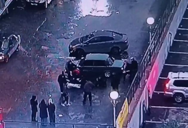 В Чебоксарах полицейские, благодаря камерам «Безопасного города», пресекли потасовку нетрезвых молодых людей на улице Ленинградской