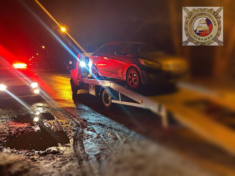 В Козловском округе сотрудники Госавтоинспекции остановили автомобиль, за рулём которого находился мужчина с признаками алкогольного опьянения