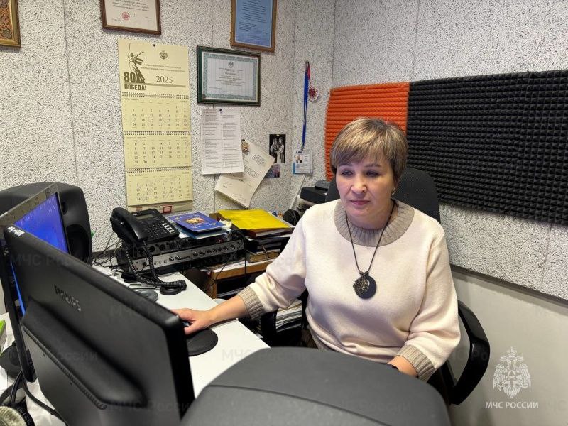 О правилах поведения при сильном ветре в радиопередаче "Путешествие в страну безопасности" О правилах поведения при сильном ветре в радиопередаче "Путешествие в страну безопасности"