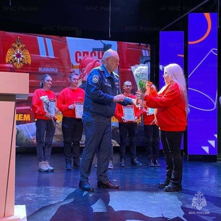 Сегодня в городе Мариинский Посад состоялось праздничное мероприятие, посвященное Дню добровольца России