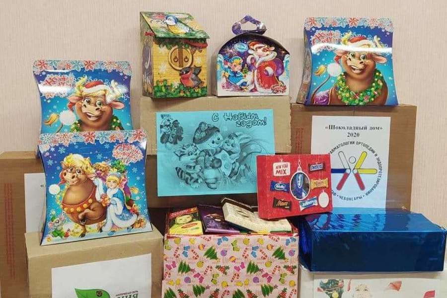 Дарим праздник: в Чебоксарах продолжается акция «Шоколадный подарок каждому ребёнку»!