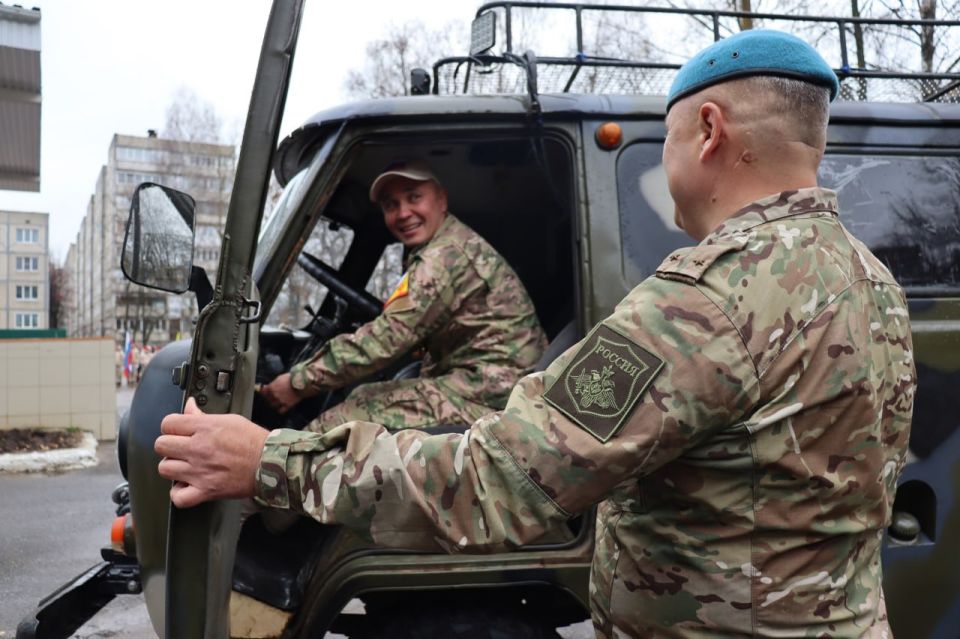 Представитель Общественного совета при УМВД России по городу Чебоксары отмечен за активную волонтерскую деятельность и помощь бойцам СВО