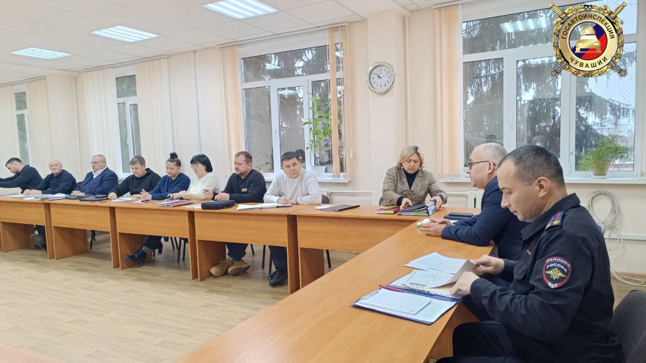 Проведено совещание с руководителями образовательных организаций, осуществляющих профессиональное обучение кандидатов в водители транспортных средств