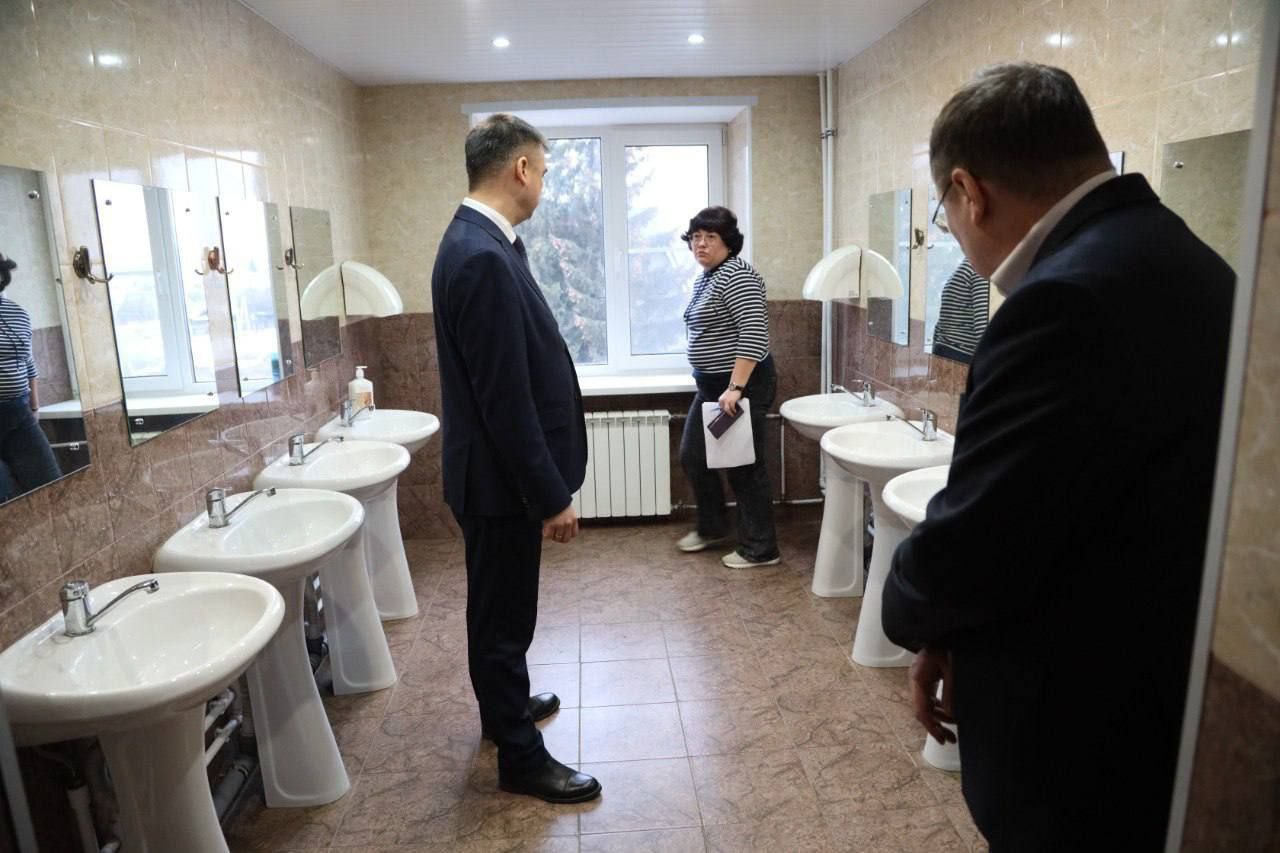 Чебоксарцев, лишившихся жилья из-за атаки дронов, разместят в общежитии техникума Чебоксарцев, лишившихся жилья из-за атаки дронов, разместят в общежитии техникума