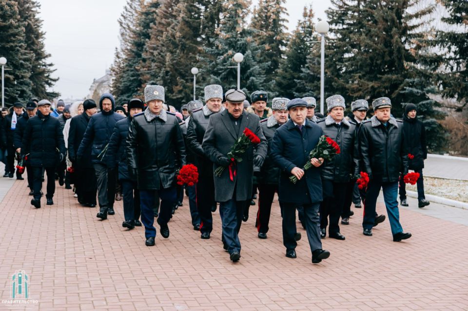 � ������� � ���� ������ ��������� ������� ������ ���������� ������, �������� ����� � ������� ���� � ����� ������