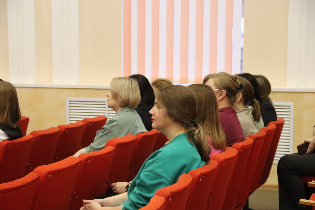 По поручению главы города создана комиссия для решения вопросов городского освещения По поручению главы города создана комиссия для решения вопросов городского освещения