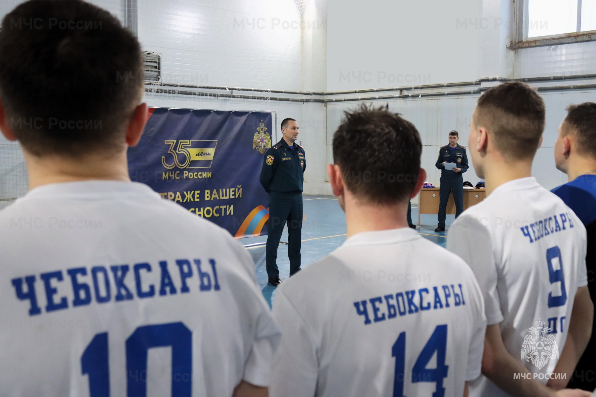 В Чебоксарах прошел футбольный турнир в честь Дня спасателя В Чебоксарах прошел футбольный турнир в честь Дня спасателя