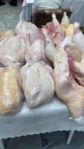 В ДК "Химик" стартовала предновогодняя ярмарка сельхозпроизводителей и фермеров Чувашии!