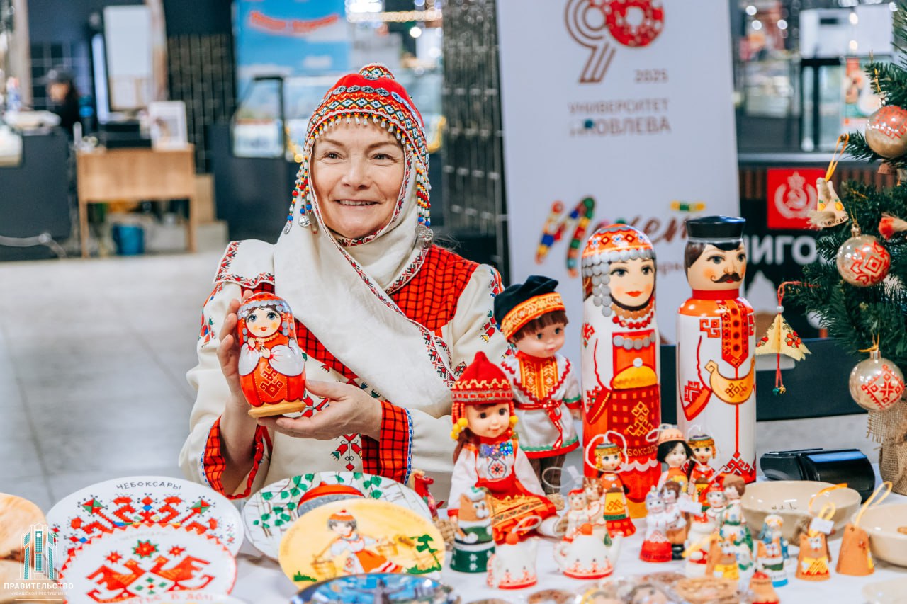 «ЛАДЬЯ. Зимняя сказка – 2025»: 28 мастеров из Чувашии будут покорять Москву на выставке-ярмарке народных художественных промыслов