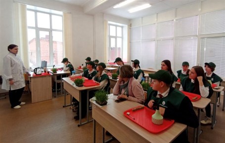 Ученики агротехкласса Тренькасинской школы активно погружаются в мир сельского хозяйства