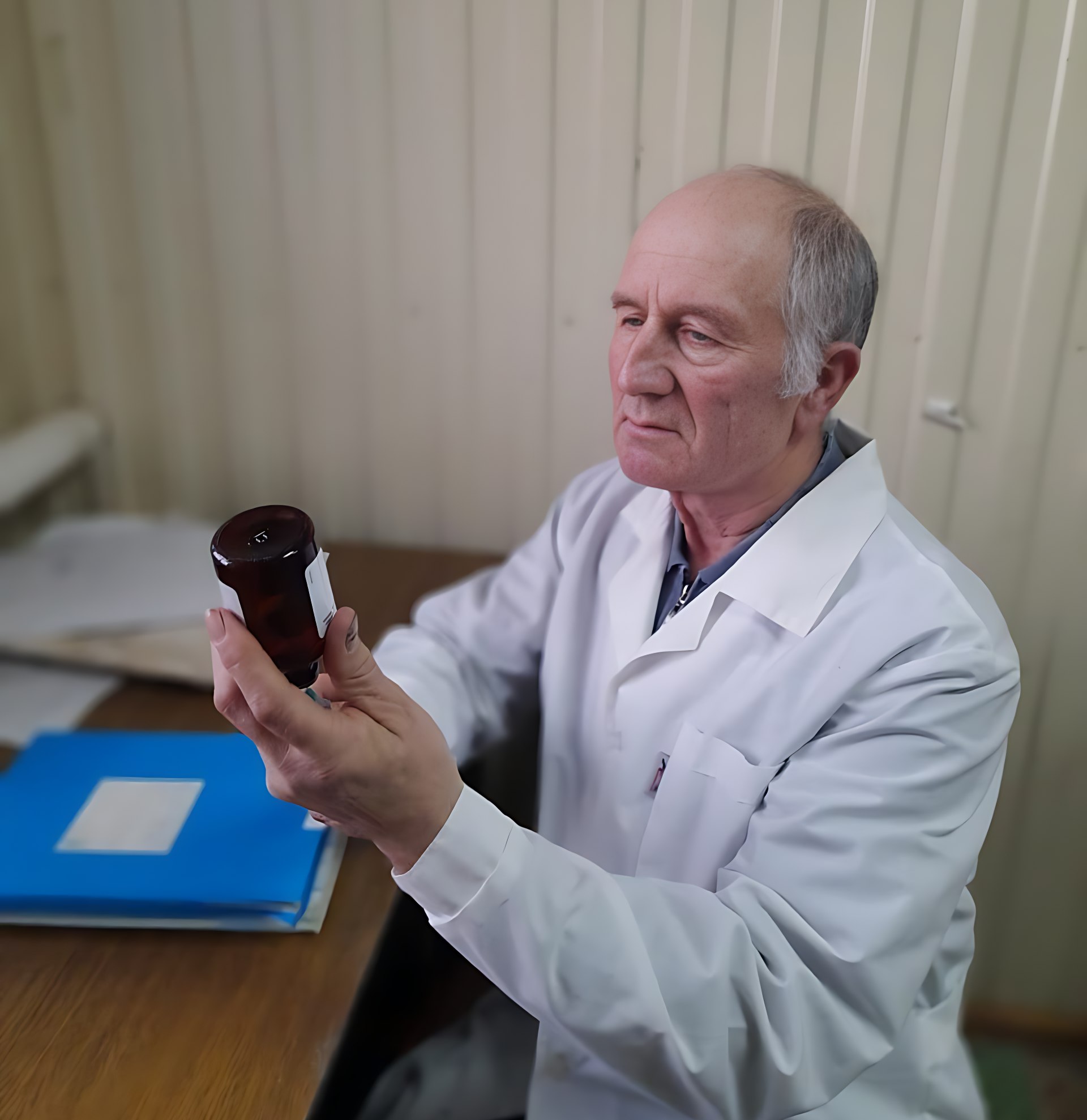 Чествуем профессионала. На фотографии Иван Ермолаев — главный ветврач свиноводческого комплекса АО «Вурнарский мясокомбинат»